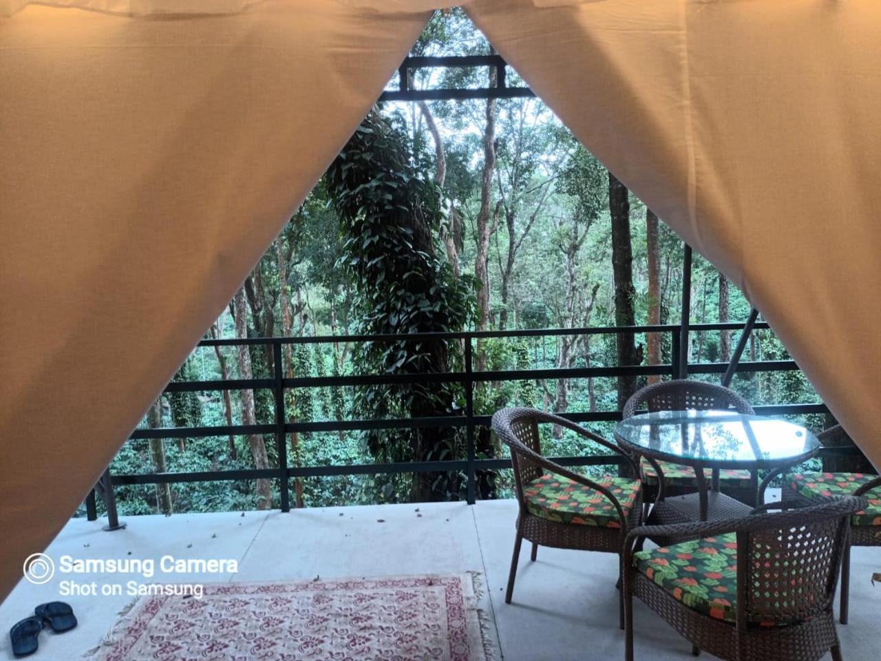 Devi Villa - Plantation Retreat And Forest Getaway Kutta ภายนอก รูปภาพ